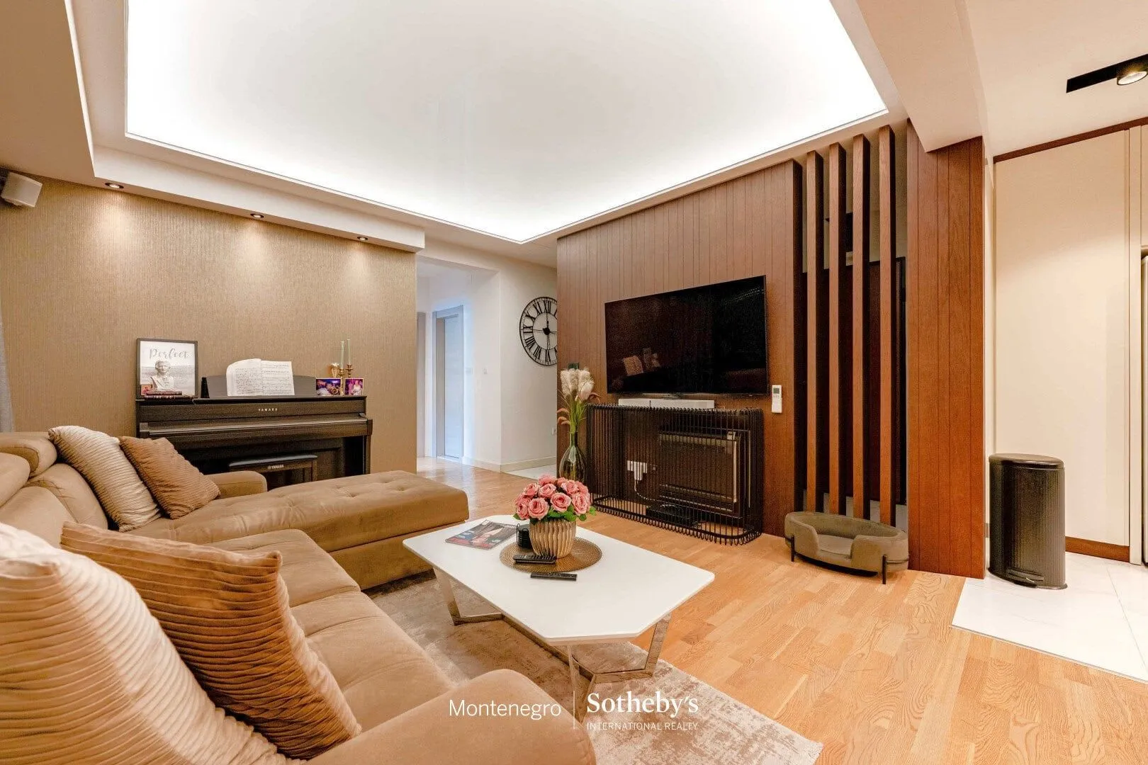 Sale, two bedroom apartment, 85m², Kotor, Crna Gora