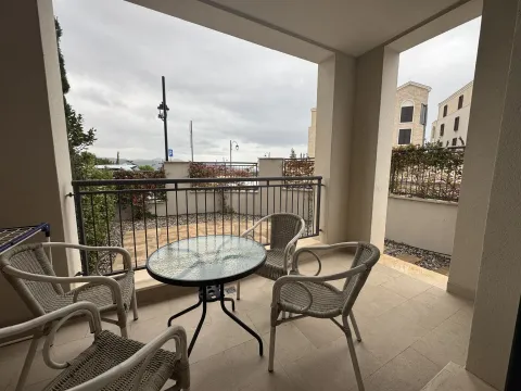 Sale, three bedroom apartment, 85m², Luštica, Tivat - image 13