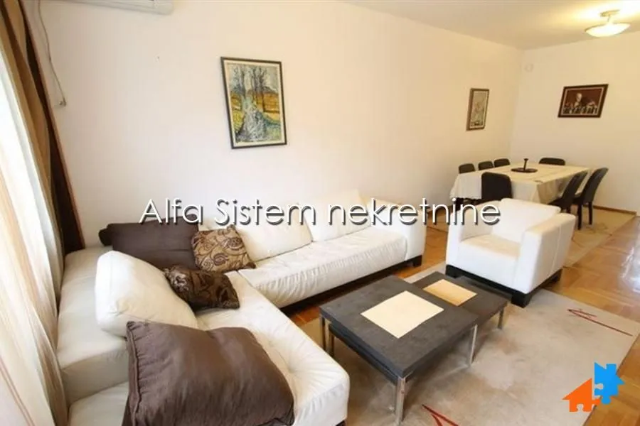 Rent, three bedroom apartment, 80m², Novi Beograd Sve Podlokacije, Beograd