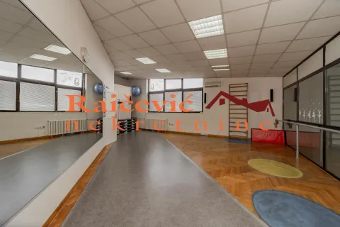 Rent, office space, 273m², Banovo Brdo, Beograd - image 6