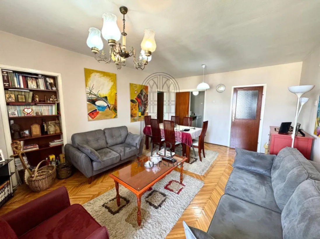 Prodaja, jednosoban stan, 74m², Lepa Kata, Podgorica