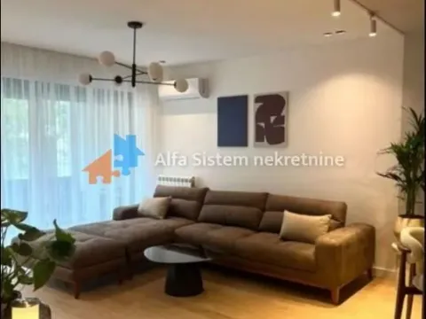 Izdavanje, četvorosoban stan, 112m², Stari Grad, Beograd - image 4