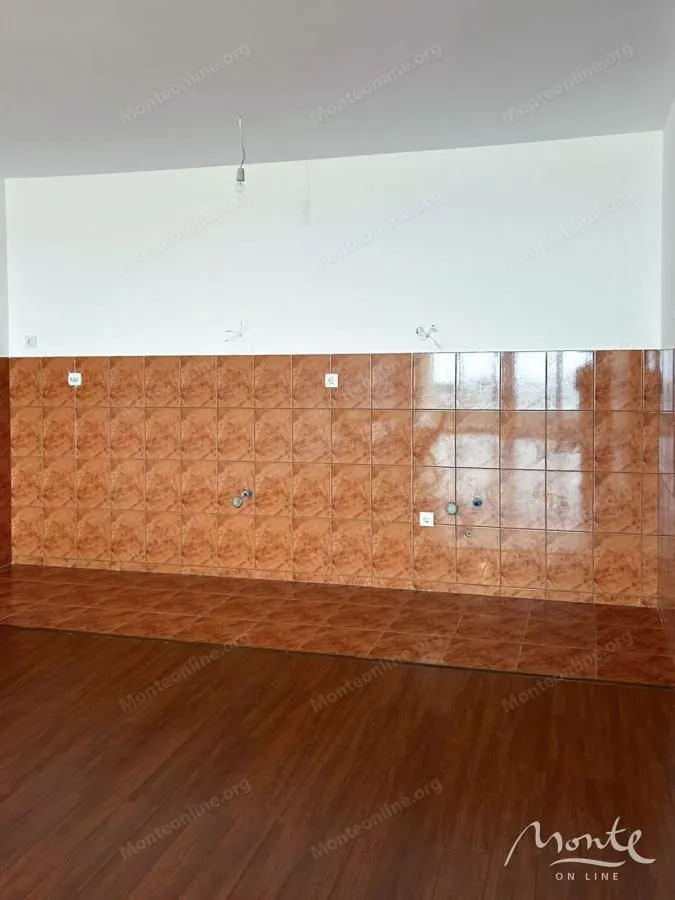 Sale, one bedroom apartment, 85m², Petrovac, Budva