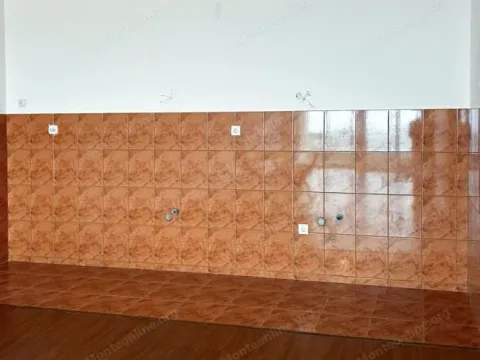 Sale, one bedroom apartment, 85m², Petrovac, Budva - image 11