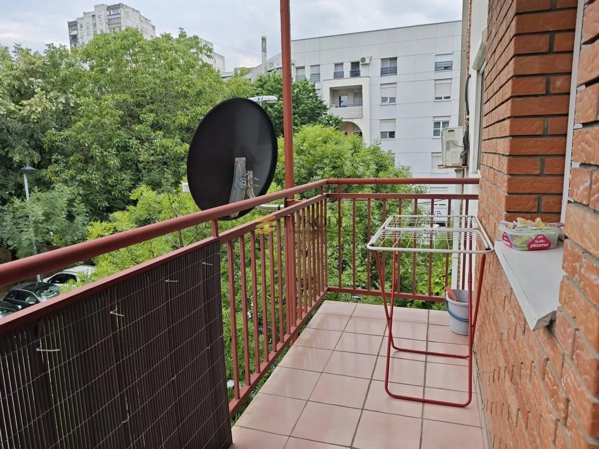 Izdavanje, dvosoban stan, 53m², Novi Beograd Blok 63, Novi Beograd Sve Podlokacije