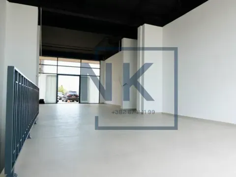 Izdavanje, poslovni prostor, 240m², City Kvart, Podgorica - image 6