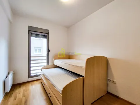 Izdavanje, dvosoban stan, 63m², Dalmatinska ulica, Podgorica - image 18