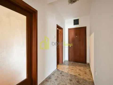 Prodaja, jednosoban stan, 56m², Krivi Most, Podgorica - image 11