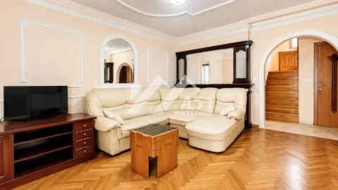 Rent, house, 360m², Adice, Novi Sad Sve Podlokacije - image 2