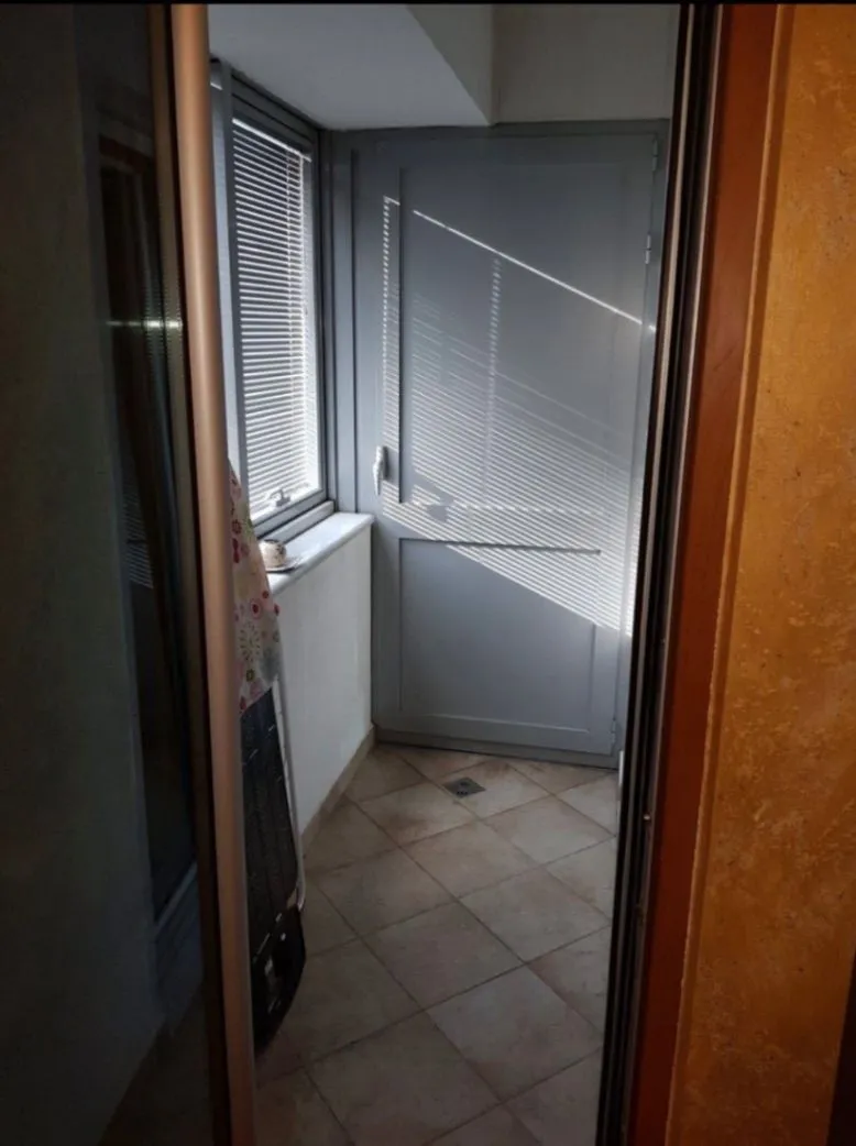 Izdavanje, jednosoban stan, 45m², Centar, Podgorica