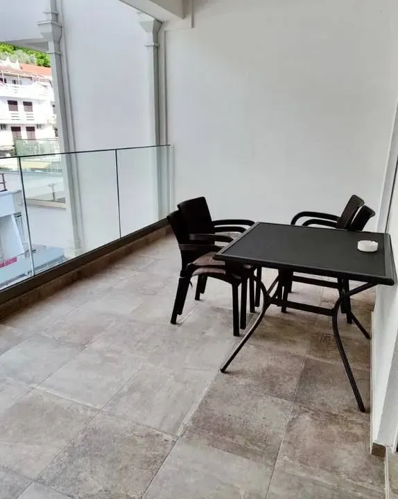 Rent, one bedroom apartment, 53m², Centar, Budva