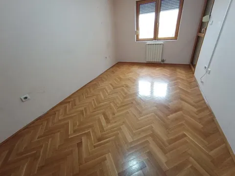 Rent, office space, 80m², Preko Morače, Podgorica - image 3