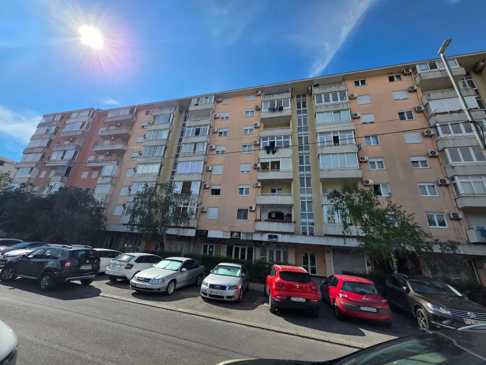 Sale, office space, 109m², Stari Aerodrom, Podgorica