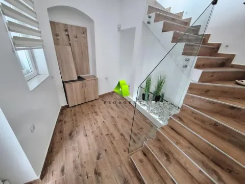 Prodaja, kuća, 293m², Medijana, Niš - image 13