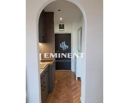 Rent, one bedroom apartment, 25m², Stari Grad, Beograd - image 5