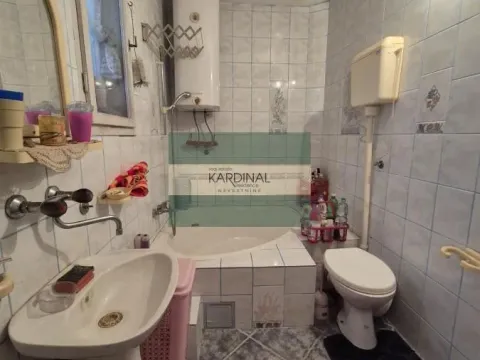 Prodaja, kuća, 280m², Majur, Jagodina - image 7