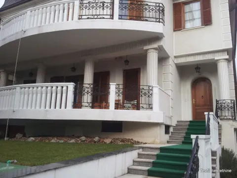 Rent, house, 550m², Senjak, Beograd - image 2