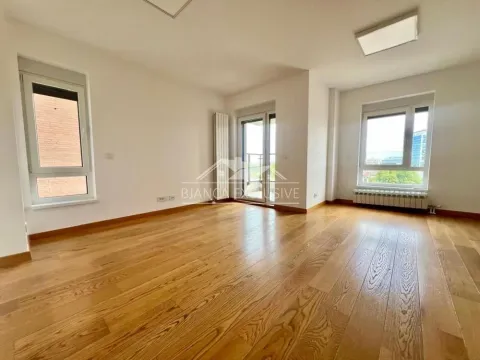 Sale, four bedroom apartment, 89m², Novi Beograd Blok 65, Novi Beograd Sve Podlokacije