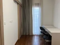 Izdavanje, četvorosoban stan, 110m², Master Kvart, Podgorica - image 5