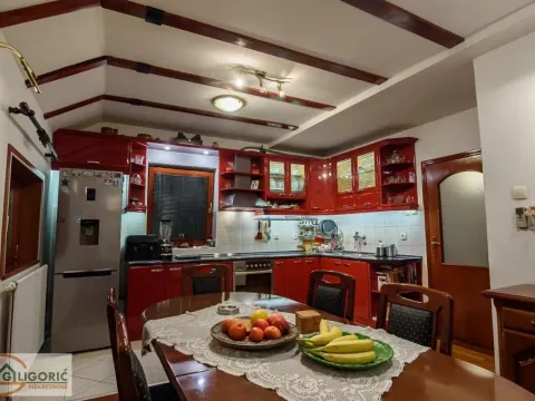 Prodaja, četvorosoban stan, 131m², Gundulićev Venac, Beograd - image 3