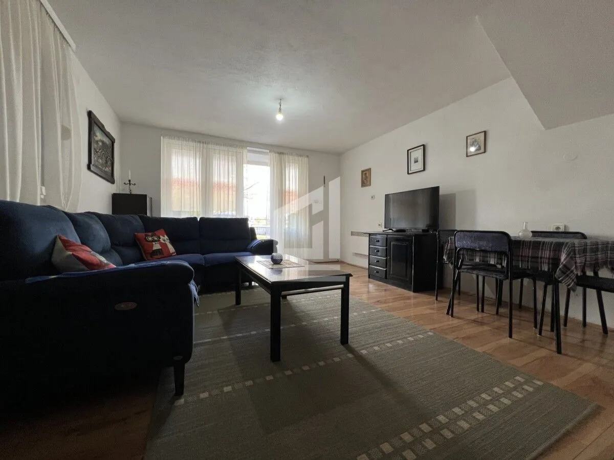 Izdavanje, jednosoban stan, 40m², Zagorič, Podgorica