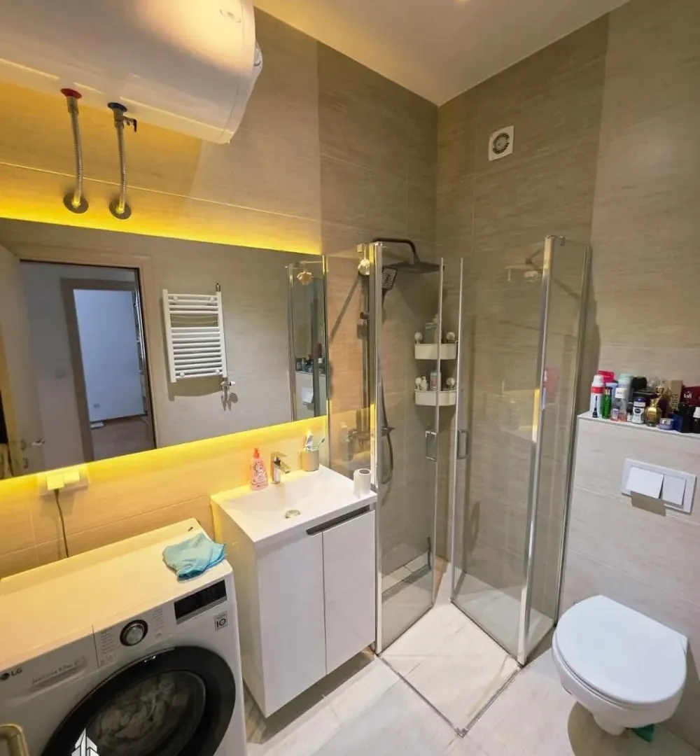 Sale, three bedroom apartment, 85m², Zemun Sve Podlokacije, Beograd