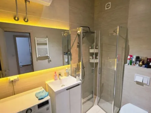 Prodaja, trosoban stan, 85m², Zemun Sve Podlokacije, Beograd - image 16