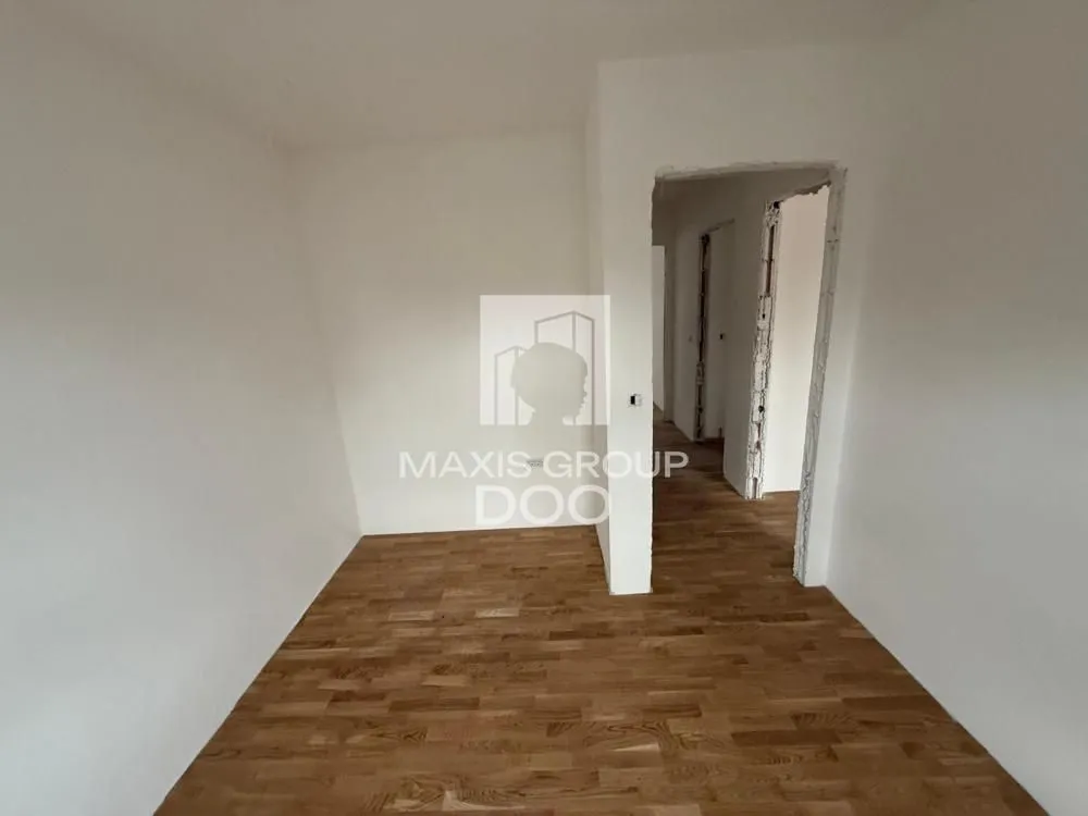 Prodaja, dvosoban stan, 78m², Bulbulder, Zvezdara Sve Podlokacije