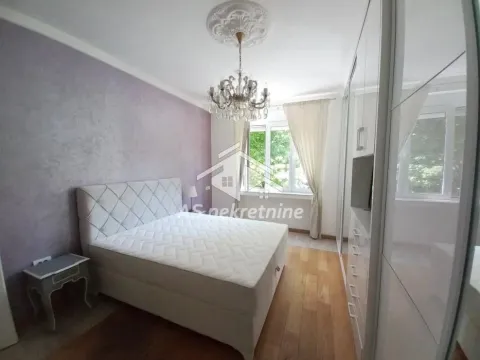 Izdavanje, trosoban stan, 70m², Gundulićev Venac, Beograd - image 6