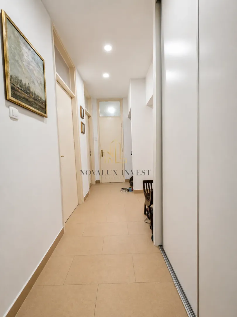 Prodaja, dvosoban stan, 64m², Centar, Podgorica