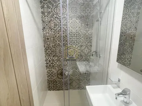 Izdavanje, dvosoban stan, 69m², Master Kvart, Podgorica - image 12