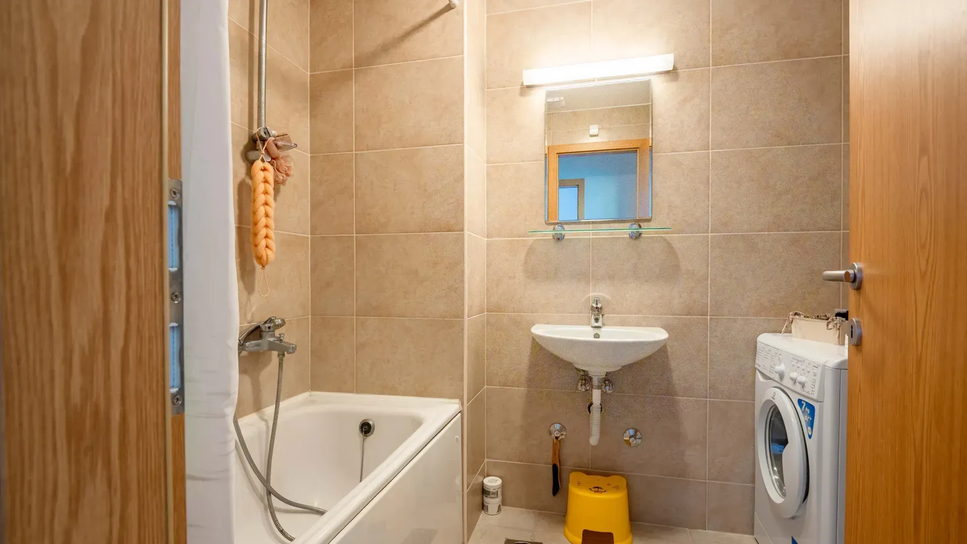 Sale, two bedroom apartment, 69m², Bjeliši, Bar