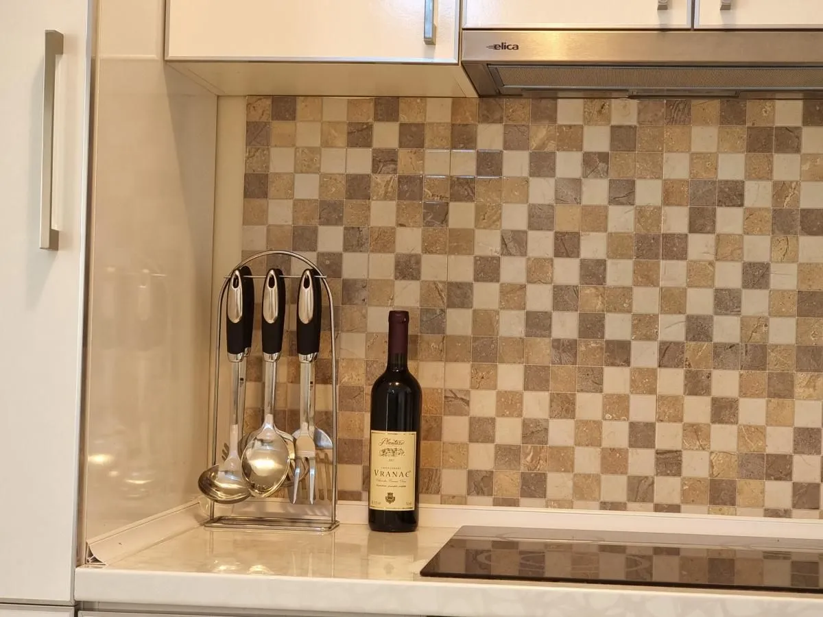 Prodaja, dvosoban stan, 94m², Bečići, Budva
