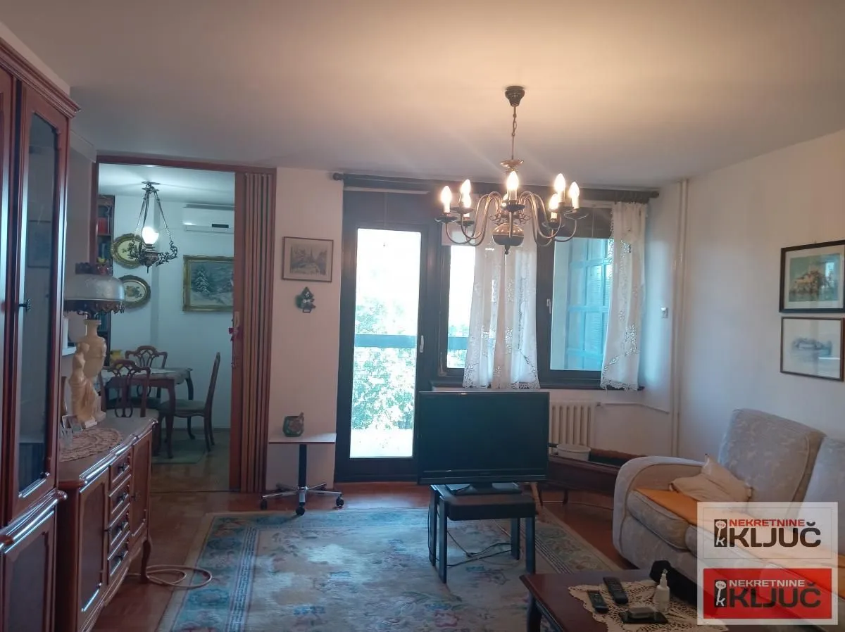 Prodaja, trosoban stan, 83m², Liman 4, Novi Sad Sve Podlokacije