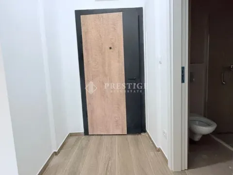 Prodaja, jednosoban stan, 45m², Tološi, Podgorica - image 9