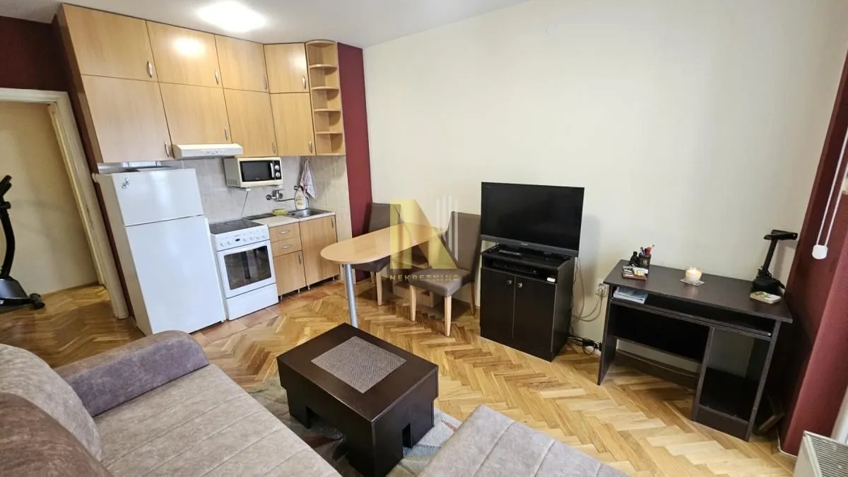 Izdavanje, garsonjera, 27m², Nova Detelinara, Novi Sad Sve Podlokacije