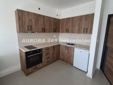 Rent, two bedroom apartment, 62m², Irig, Srbija - image 2