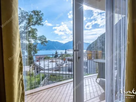 Sale, two bedroom apartment, 105m², Orahovac, Kotor - image 10