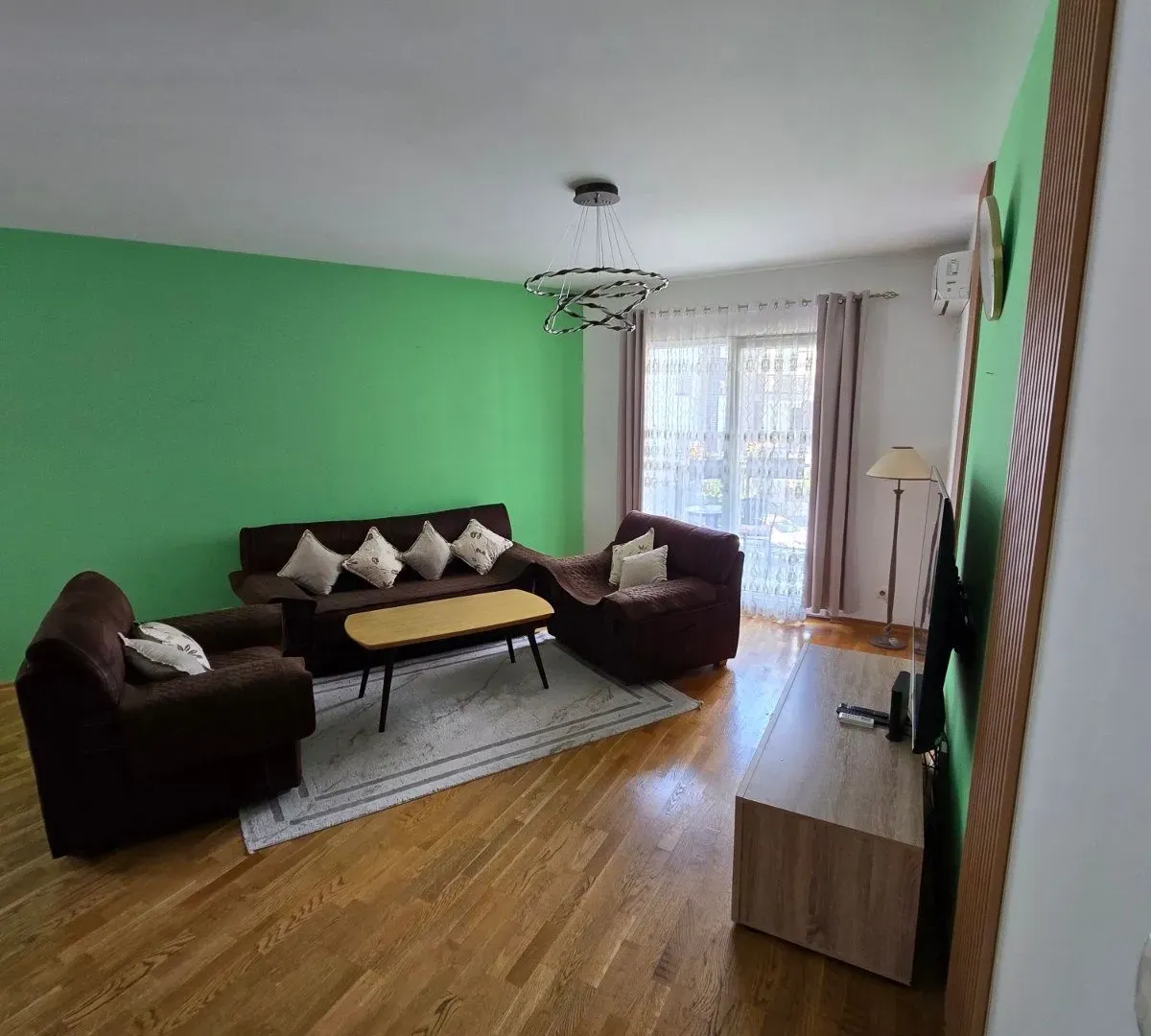 Prodaja, dvosoban stan, 73m², Ljubović, Podgorica