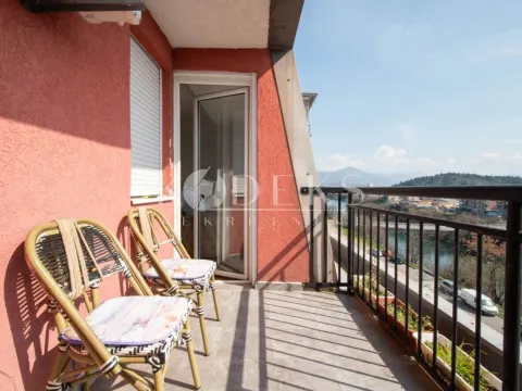 Rent, three bedroom apartment, 87m², 1 maj, Podgorica - image 7