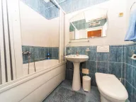 Izdavanje, dvosoban stan, 76m², Centar, Podgorica - image 8