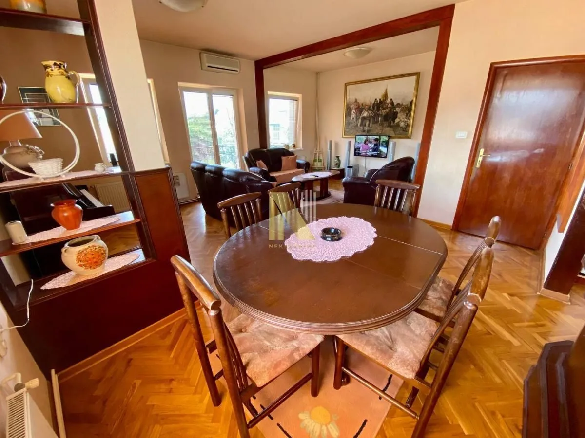 Sale, house, 296m², Sremska Kamenica, Petrovaradin