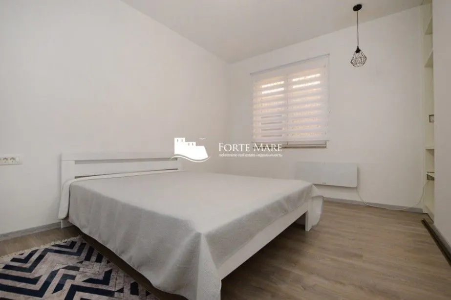 Prodaja, dvosoban stan, 85m², Đenovići, Herceg Novi