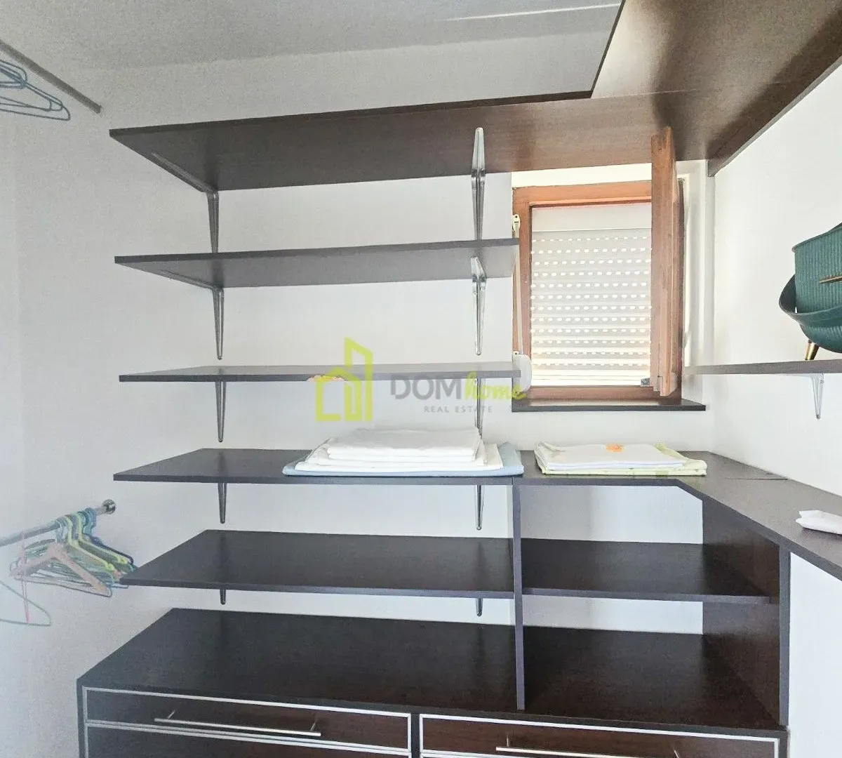 Rent, house, 200m², Tološi, Podgorica