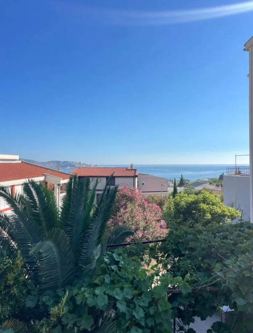 Sale, house, 200m², Šušanj, Bar