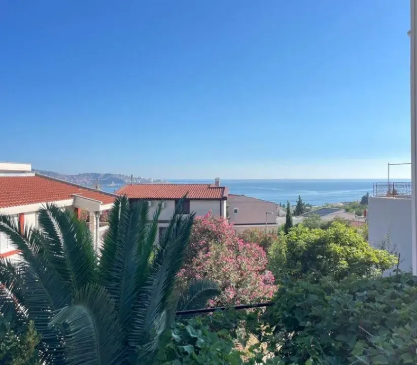 Sale, house, 200m², Šušanj, Bar