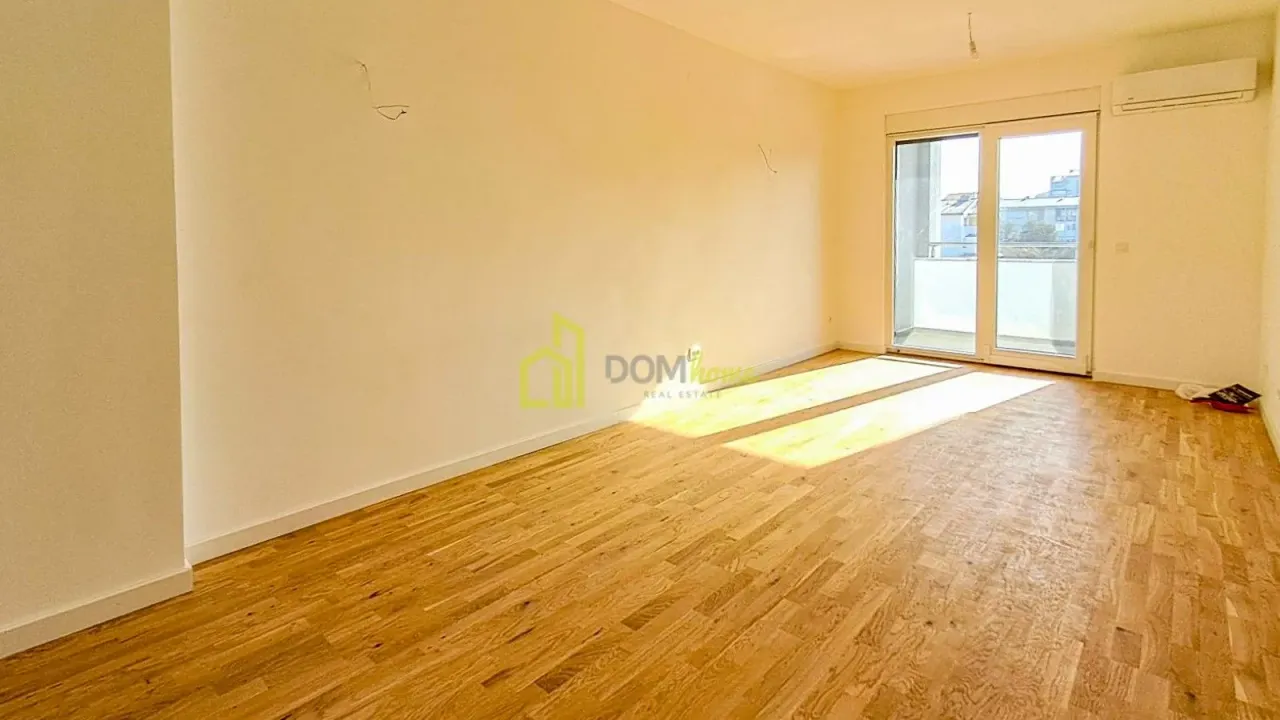 Izdavanje, dvosoban stan, 76m², Bar, Crna Gora