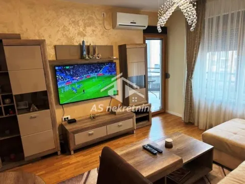 Rent, two bedroom apartment, 47m², Zemun Cara Dušana, Zemun Sve Podlokacije - image 3