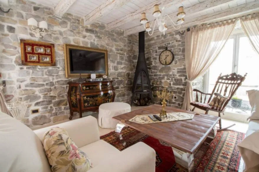 Prodaja, kuća, 125m², Opatovo, Tivat