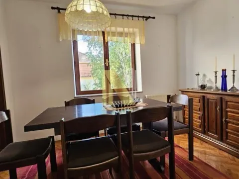 Sale, house, 331m², Lipov gaj, Novi Sad Sve Podlokacije - image 15